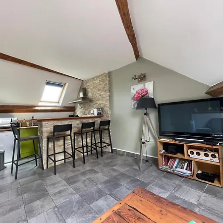 Les Combles De L Aure Grand Cosy Confortable Classe 3 Etoiles Centre 2 Mn A Pied Cathedrale Proche Plages Du Debarquement Байе