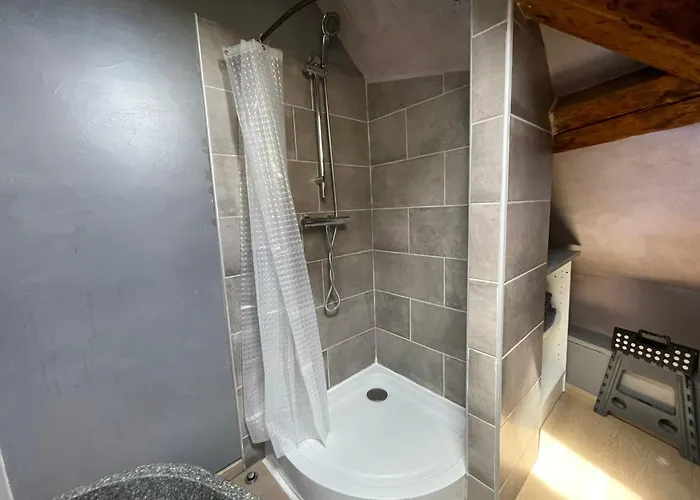 Апартаменты Les Combles De L Aure Grand Cosy Confortable Classe 3 Etoiles Centre 2 Mn A Pied Cathedrale Proche Plages Du Debarquement