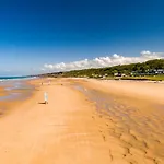Les Combles De L Aure Grand Cosy Confortable Classe 3 Etoiles Centre 2 Mn A Pied Cathedrale Proche Plages Du Debarquement Байе
