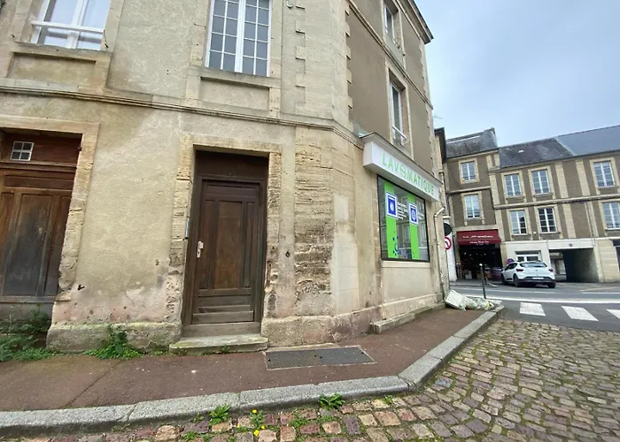 Grand Bayeux: Cozy 3-star In Historic Center Apartment *
