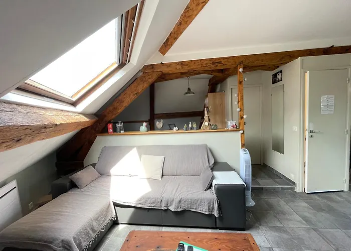 Grand Bayeux: Cozy 3-star In Historic Center Bayeux